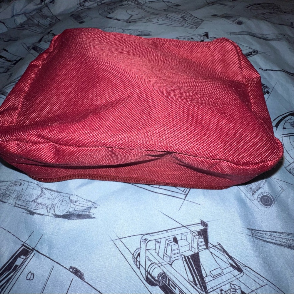 Samsonite Red Toiletry Bag with Black Accents - Picture 4 of 7